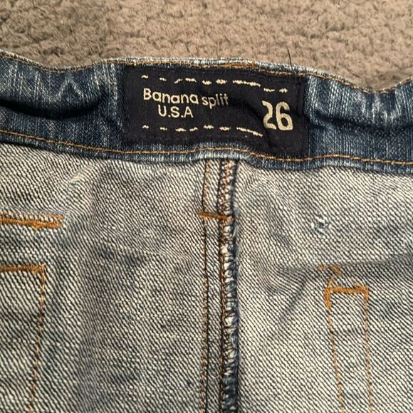 Banana Split USA  Micro Mini Button Fly  Skirt Denim Jean Size 26 Distressed - Picture 2 of 8